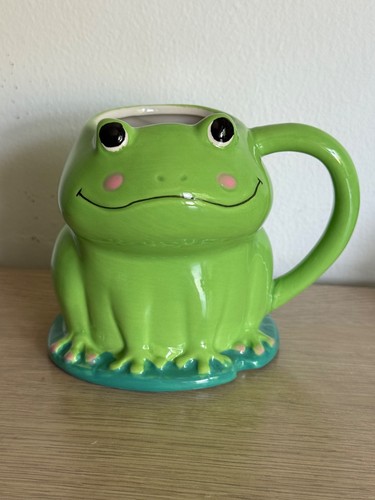 Green frog ceramic mug cute - frog,