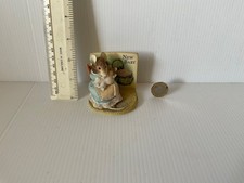 RARE VINTAGE BORDER FINE ARTS