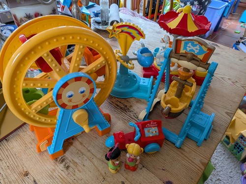 Elc happyland fairgound - elc,