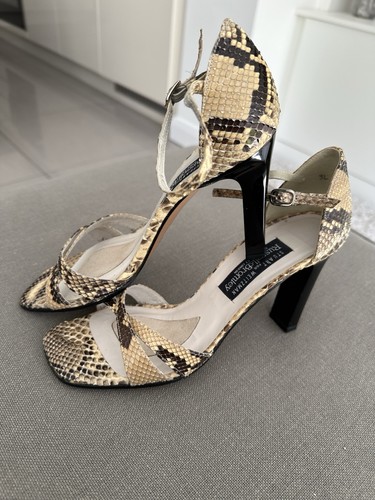 Stuart weitzman russell - stuart,
