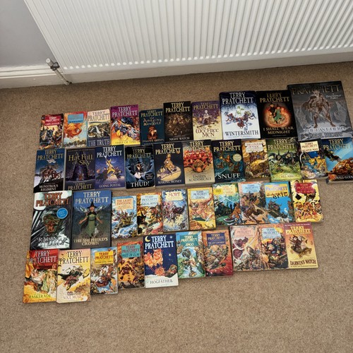 Terry pratchett discworld - pratchett,