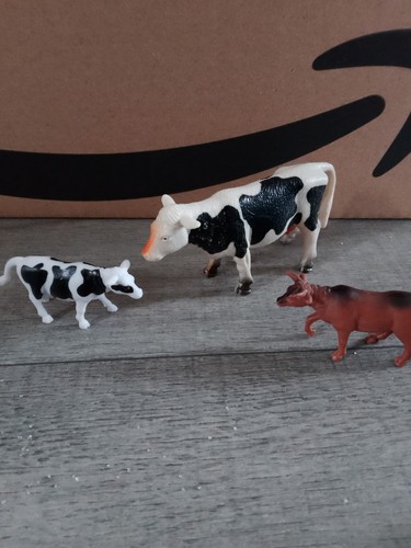 Assortment plastic toy cows - toy,