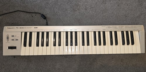 Roland 300 midi keyboard - roland, pc-300
