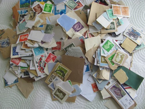 Kiloware paper with - gb, on