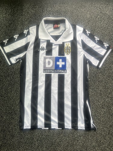 Juventus replica home - juventus,
