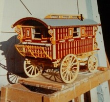 SHOWMANS  CIRCUS  ? caravan scale model  PHOTOGRAPH ONLY    1968 era