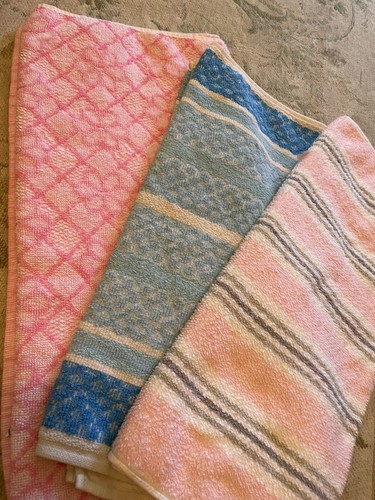 Vintage 1970s hand towels - vintage,