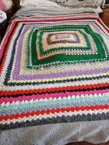 Crochet blankets hand - crochet,