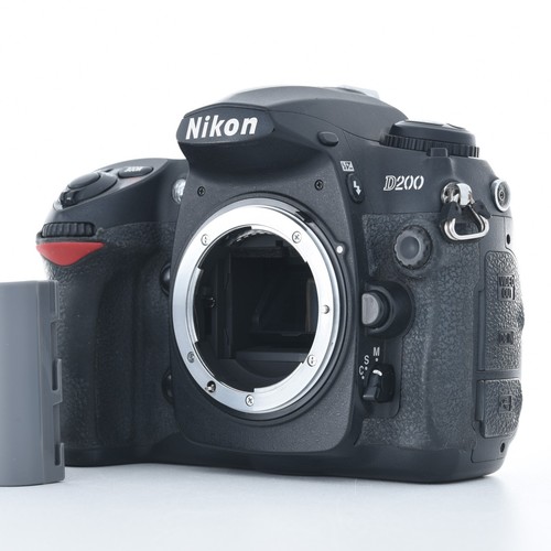 Nikon d200 digital slr - nikon,