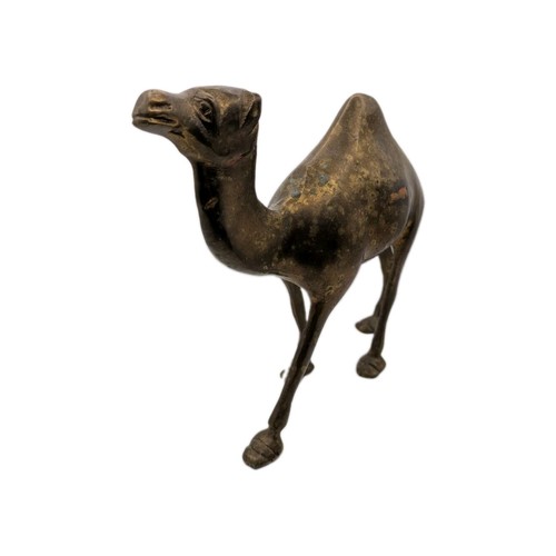 Camel collectable metal - camel,