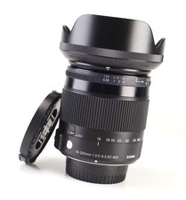 Sigma 18-200mm F3.5-6.3