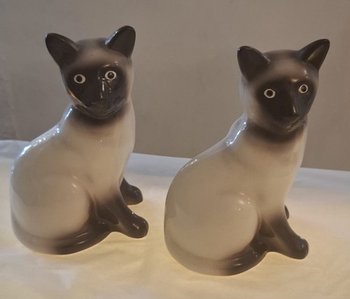 Pair vintage siamese - pair, of