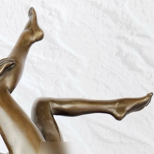 Bronze woman statue lady - bronze,