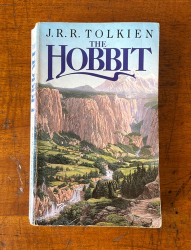 The hobbit r tolkien - by, j.r.r.