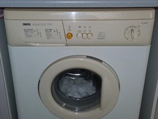 Zanussi Aquacycle washing