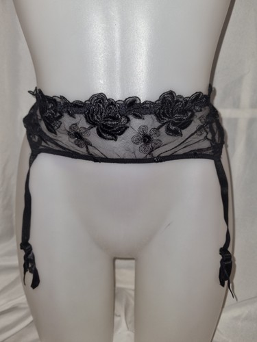 Gorgeous black marks - black,