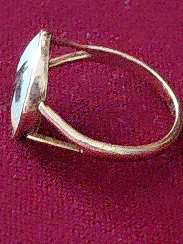 Vintage ring 9ct gold stammped - vintage,