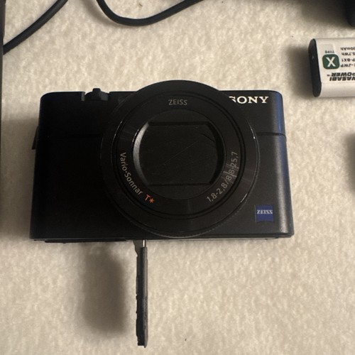 Sony cyber shot - cyber-shot, rx100v
