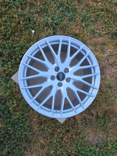 Genuine audi tts - audi,