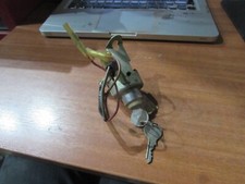 NOS SUZUKI K10 K11 K15 M10 M12 IGNITION SWITCH 4 WIRES 37110-01311