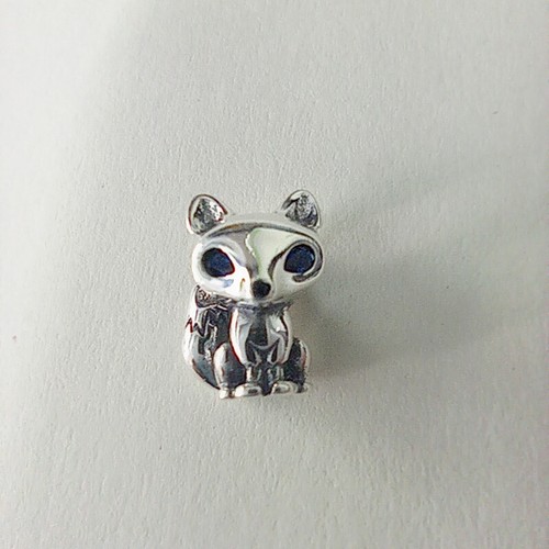 Blue eyed fox charm - blue-eyed, pandora