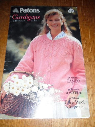 Patons knitting pattern book - pattern,