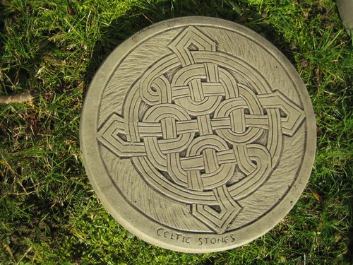 Garden stepping stones celtic - stepping,