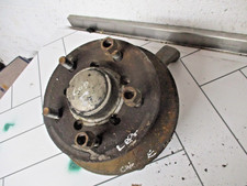 Nissan Cabstar front Left Hub stub axle 2001 - 2005 f23  bd30 3.0 td