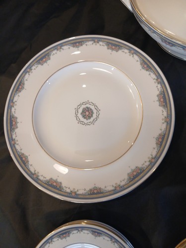 Pieces royal doulton - pieces,
