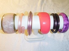 COOL VINTAGE LUCITE PLASTIC