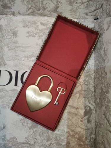 Dior heart padlock - dior,