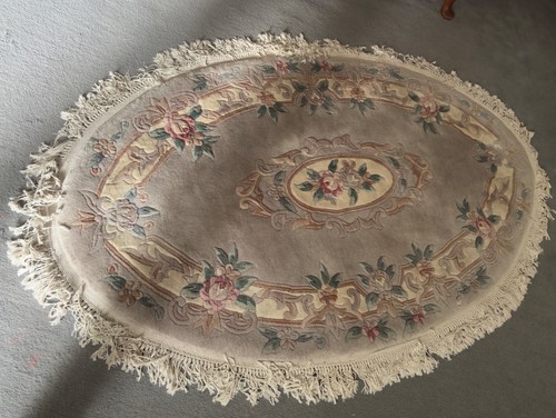 Oval oriental rug - , traditional