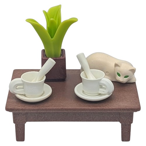Playmobil table brown cups pot