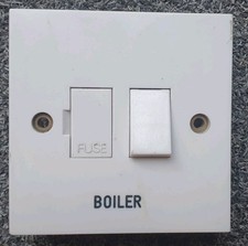 Newlec 13A Switched Fused Spur