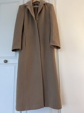 Luxury Wool/Cashmere Blend Long Ladies Coat size 10/12 camel colour. 
