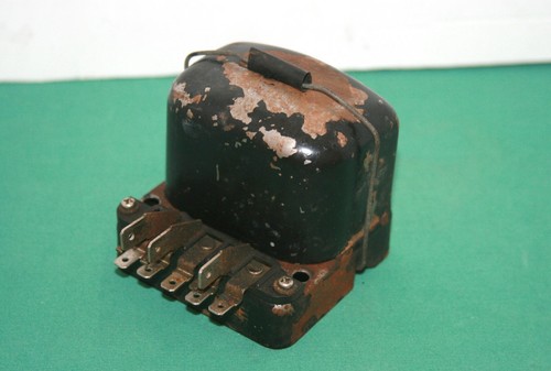 Dynamo voltage regulator - voltage,