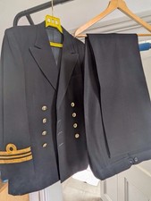 Royal naval lieutenant - royal,
