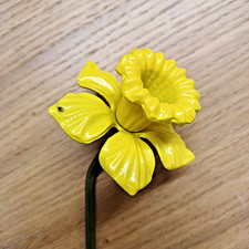 Steel daffodil garden bare - steel,