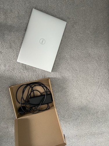Dell xps 9520 - xps, 15.6”