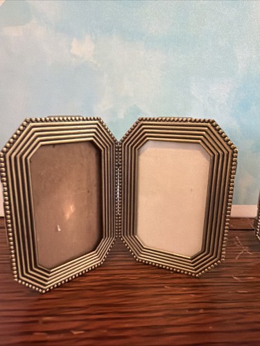 Set hinged photo frames - photo,