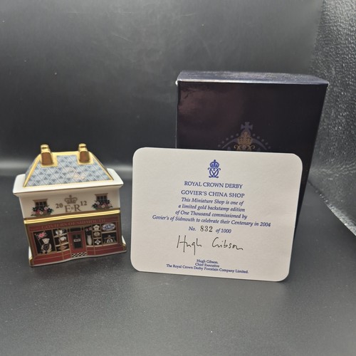 Royal crown derby - royal,