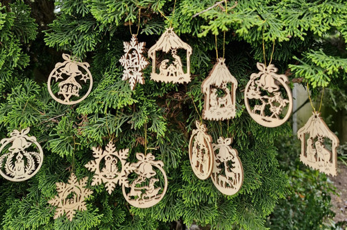 Christmas wooden tree - 12,