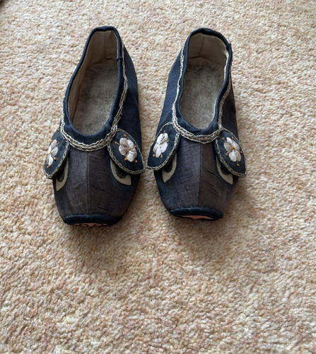 Antique pair chinese - antique,