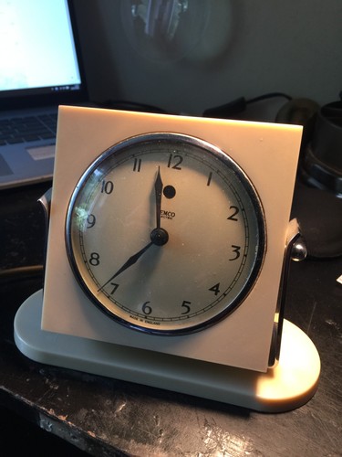 Bakelite mains electric art - bakelite,