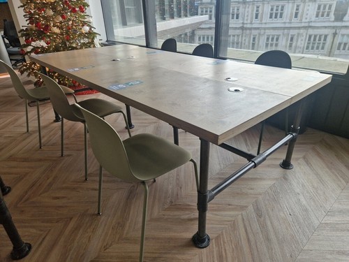 Large industrial meeting - meeting, table