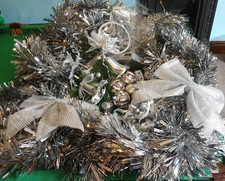 Luxury silver themed Christmas tree decorations x 22! Bundle! Bows! Tinsel!