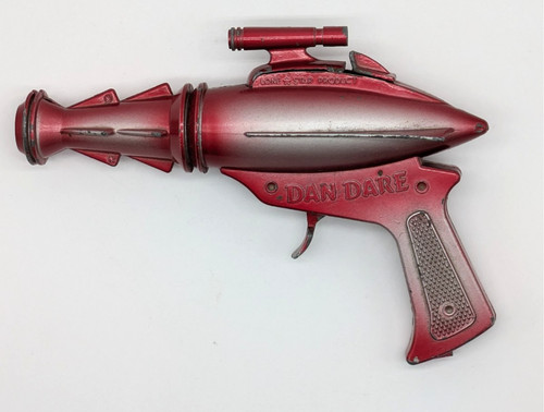Die cast metal space - cast,