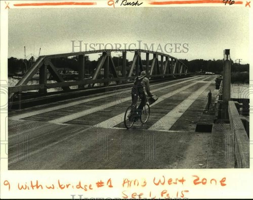 1980 press photo bicycle - 1980, rider