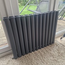 Reina Neval Double Horizontal Aluminium Radiator 600mm H x 817mm W Anthracite