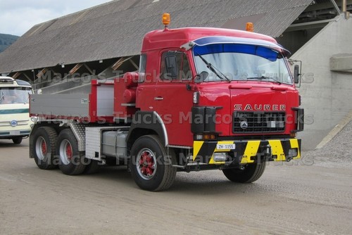 Truck photo saurer d330b - truck,